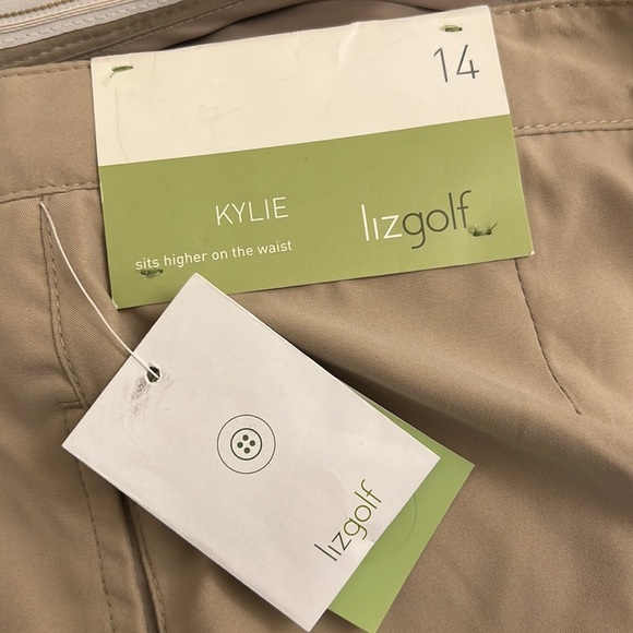 Liz Claiborne Liz Golf ladies shorts - Picture 5 of 5